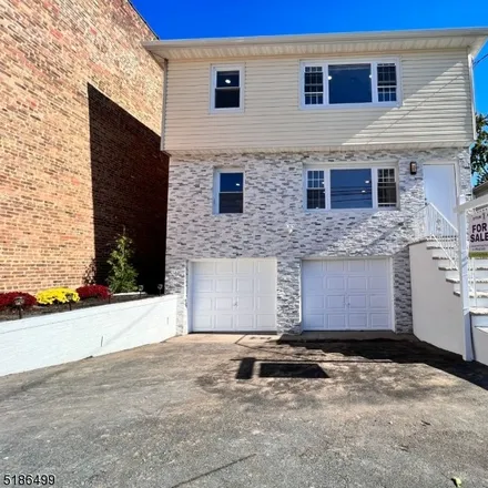 Buy this 6 bed townhouse on 360 South 20th Street in Newark, NJ 07103