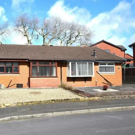 Buy this 2 bed duplex on Wharfedale in Westhoughton, BL5 3DP