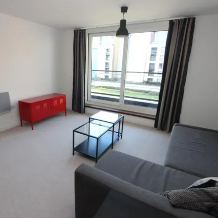 Image 7 - Davaar House, Butetown Link, Cardiff, CF11 7TQ, United Kingdom - Apartment for rent