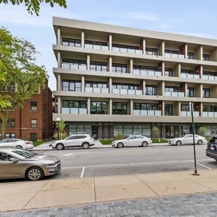 Rent this 1 bed apartment on 835 Lake St Apt 516 in Oak Park, Illinois