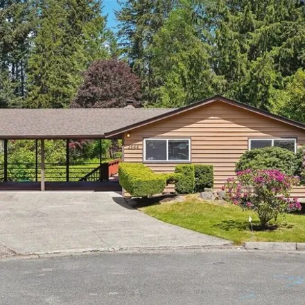 Buy this 3 bed house on 2544 South 302nd Place in Federal Way, WA 98003