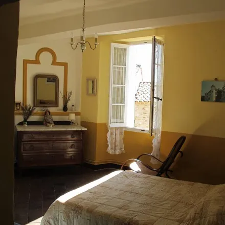 Rent this 3 bed house on Route d’Allemagne en Provence in 04500 Montagnac-Montpezat, France