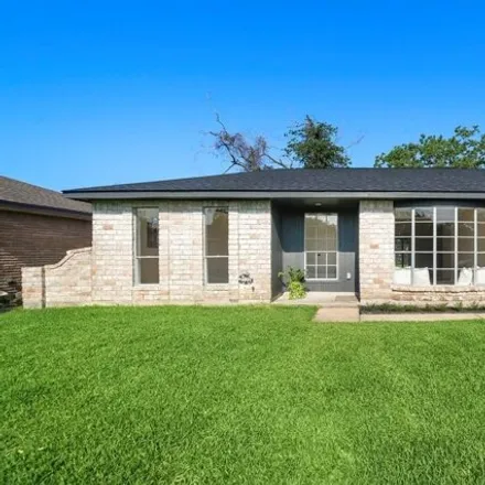 Buy this 3 bed house on 823 Hollycrest Street in Harris County, TX 77530