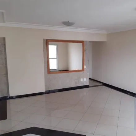 Buy this 3 bed apartment on Rua Doutor Emílio Winther in Centro, Taubaté - SP