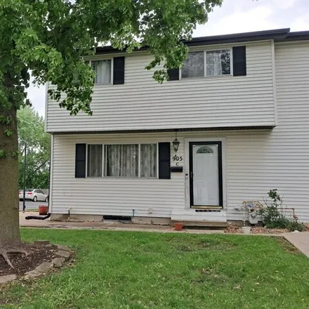 Buy this 3 bed condo on 999 Gael Drive in Joliet, IL 60435
