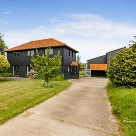 Buy this 4 bed house on Race Hill in Offham, BN7 1UR