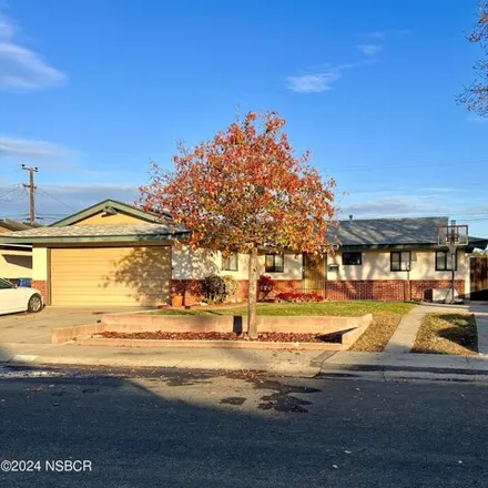 Buy this 3 bed house on 1622 Oxford Avenue in Santa Maria, CA 93454