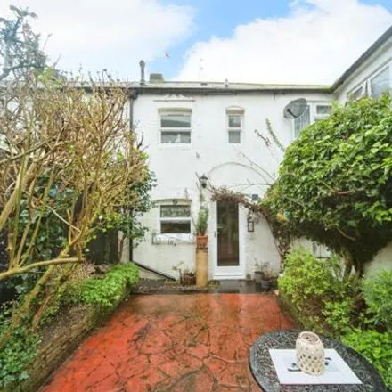 Image 9 - Queen's Place, Brighton, BN1 4JY, United Kingdom - Townhouse for sale