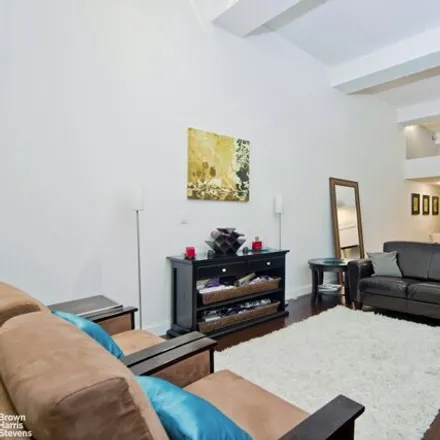 Rent this 1 bed condo on The Belmont in 320 East 46th Street, New York