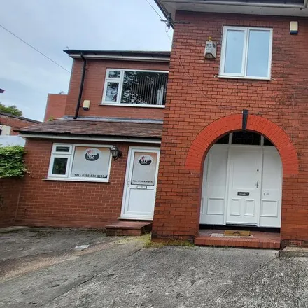 Rent this 11 bed duplex on Egerton Road in Manchester, M14 6XH