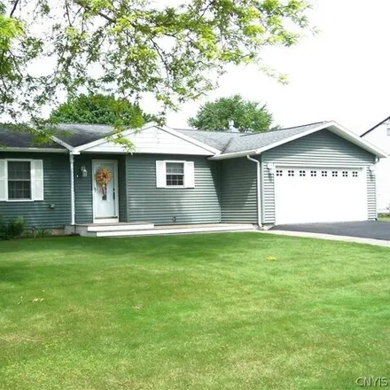 Buy this 3 bed house on 755 Bowling Green Road in Cortland West, Cortlandville