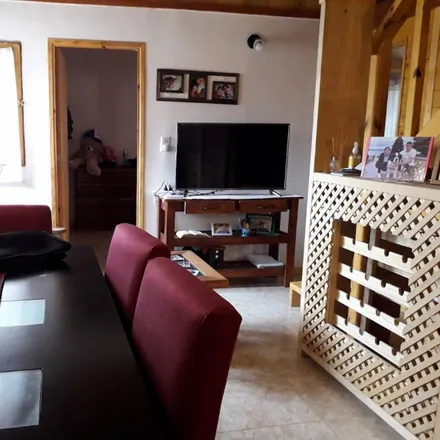 Buy this 2 bed condo on Neuquén 453 in Las Rosas, 8370 Municipio de San Martín de los Andes