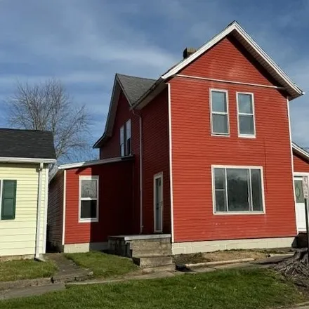 Buy this 4 bed house on 345 South Columbus Street in Galion, OH 44833