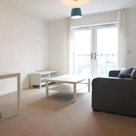 Image 1 - Endeavour House, Elmira Way, Salford, M5 3LN, United Kingdom - Apartment for rent