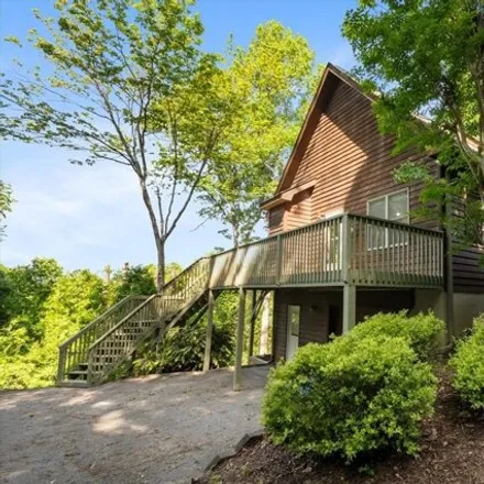 Image 1 - 107 Sequoyah Hills Drive, Buncombe County, NC 28732, USA - House for sale