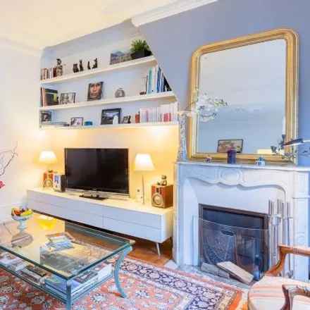 Image 2 - 27 Rue Damrémont, 75018 Paris, France - Apartment for rent