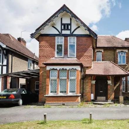 Buy this 4 bed house on Monkfrith Way in Chase Side, London