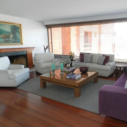 Rent this 3 bed apartment on Niza - Calle 127 in TransMilenio, Suba