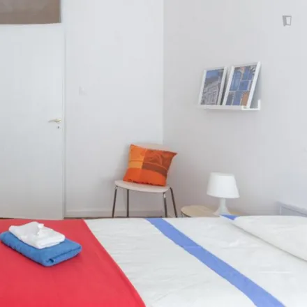 Rent this 4 bed room on Edifício Oceanus in OitoEmPonto, Rua de Tânger