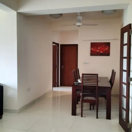 Rent this 3 bed apartment on M&M Centre in Sri Jayawardenapura Mawatha, Rajagiriya