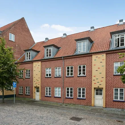 Rent this 2 bed apartment on Smedegade 69 in 8700 Horsens, Denmark