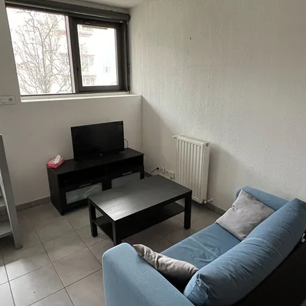 Rent this 2 bed apartment on 31 Rue Maurice Utrillo in 33700 Mérignac, France