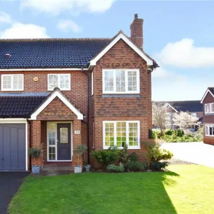 Buy this 4 bed house on Ingrebourne Way in Didcot, OX11 7UP