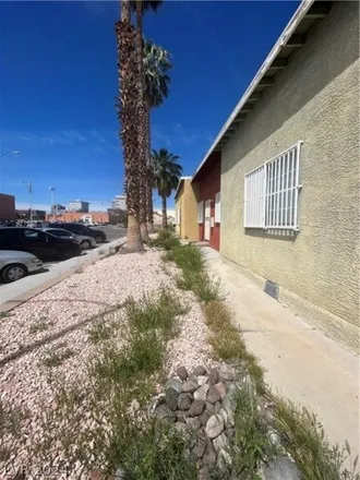 Rent this 1 bed house on Black Box Theater in Lewis Avenue, Las Vegas