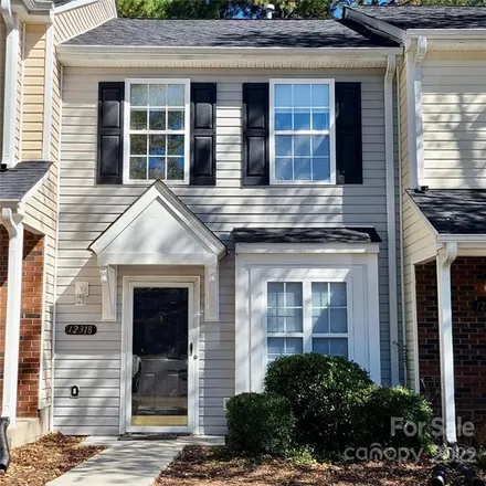 Image 1 - 12316 Hennigan Place Lane, Charlotte, NC 28214, USA - Townhouse for sale