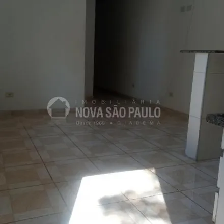 Rent this 2 bed house on Rua Japão in Centro, Diadema - SP