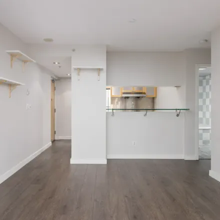 Image 2 - Clear Hair Studio, 1249 Burrard Street, Vancouver, BC, Canada - Apartment for rent