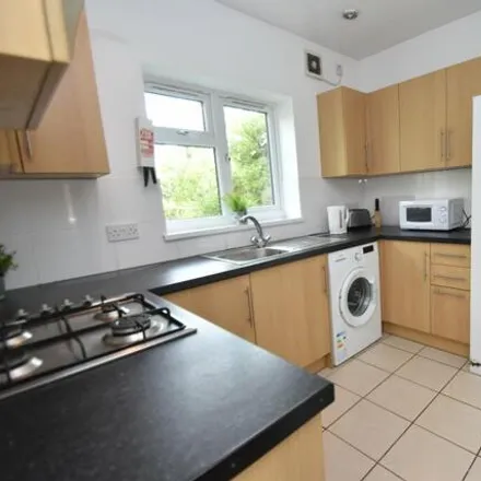 Image 5 - Manor Street, Cardiff, CF14 3PX, United Kingdom - House for rent