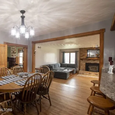 Image 7 - 5784 South Forest Hill Road, Riley Township, Bengal Township, MI 48879, USA - House for sale