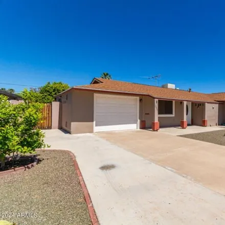 Buy this 2 bed house on 10848 West Connecticut Avenue in Sun City CDP, AZ 85351