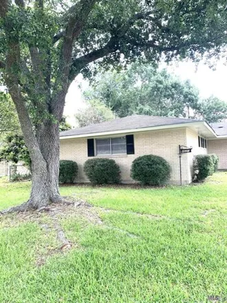 Rent this 4 bed house on 4635 South Maiden Drive in Pine Park, East Baton Rouge Parish
