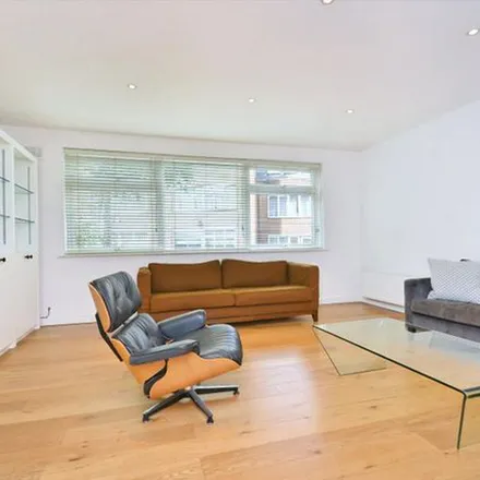 Image 2 - Chalk Farm Road, Maitland Park, London, NW1 8EU, United Kingdom - Townhouse for rent