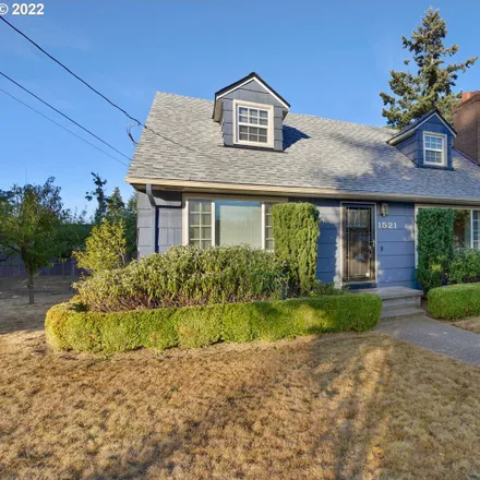 Buy this 4 bed house on 1521 Southeast 120th Avenue in Portland, OR 97216