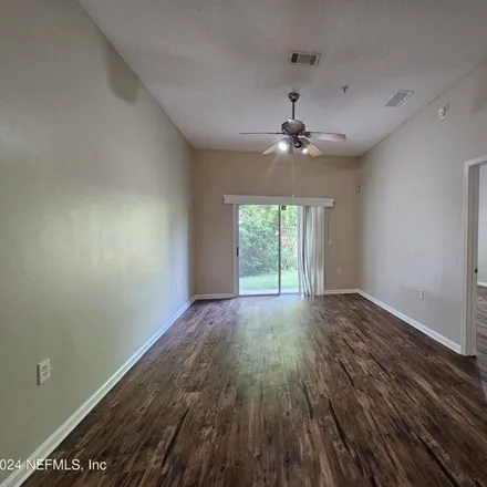 Rent this 2 bed condo on unnamed road in Jacksonville, FL 32277