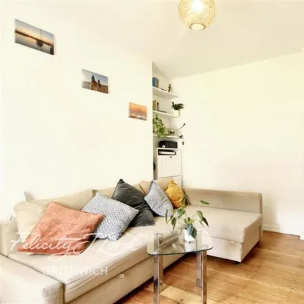 Image 2 - Haddo House, Haddo Street, London, SE10 9RL, United Kingdom - Apartment for rent