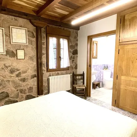Rent this 1 bed townhouse on 26127 Montenegro de Cameros