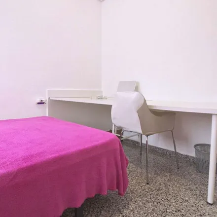 Image 6 - Carrer del Doctor Vicente Pallarés, 42, 46021 Valencia, Spain - Apartment for rent