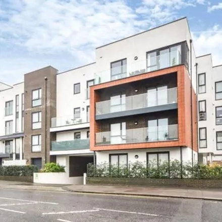 Buy this 2 bed apartment on Sutton Road in Southend-on-Sea, SS2 5GD