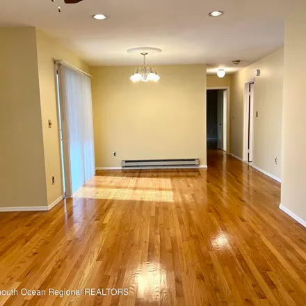 Rent this 2 bed apartment on unnamed road in Manalapan Township, NJ