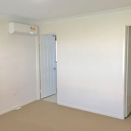 Image 4 - Tooth Street, Rosenthal Heights QLD 4370, Australia - Apartment for rent