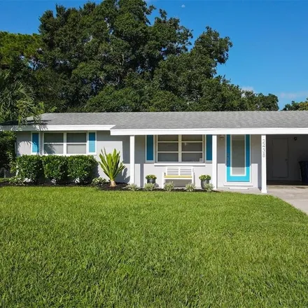Buy this 2 bed house on 2438 Cambridge Drive in Hyde Park, Sarasota County