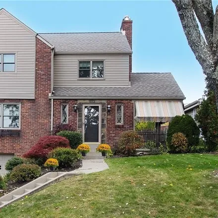 Buy this 3 bed house on 465 Old Farm Road in Mount Lebanon, PA 15228