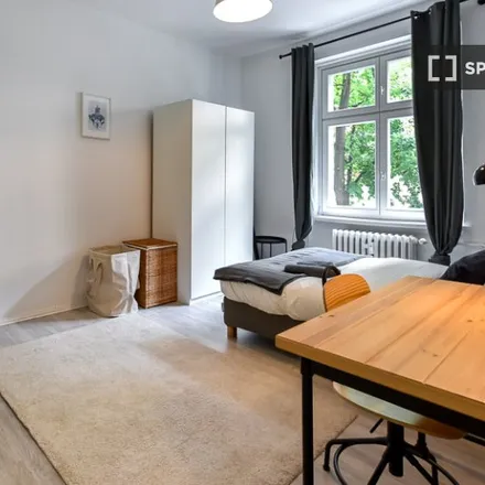 Image 1 - Gubener Straße, 10243 Berlin, Germany - Room for rent