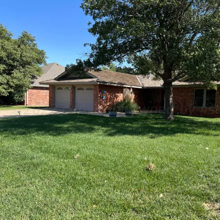 Buy this 3 bed house on 2740 North Beech Lane in Pampa, TX 79065