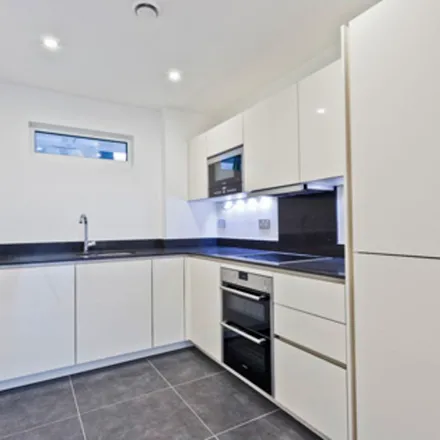 Image 8 - Blum Kitchens, Mandeville Drive, Monkston, MK10 0AG, United Kingdom - Apartment for rent