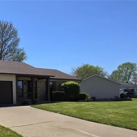 Buy this 3 bed house on 3 Harvest Meadow Court in Saint Peters, MO 63376